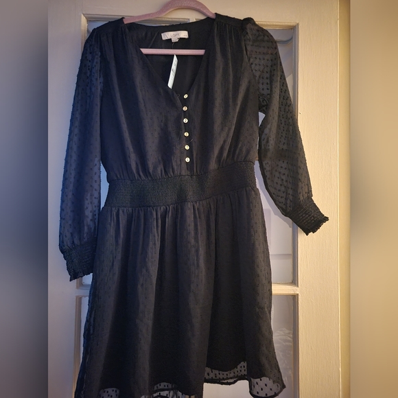 NWT LOFT Petite Smocked Button V-Neck Dress in Black - Picture 2 of 4